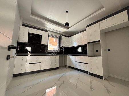 Pak Yapı'dan Fırsat Özel Tasarım Lüks Trıbleks Satılık 3+1 Villa