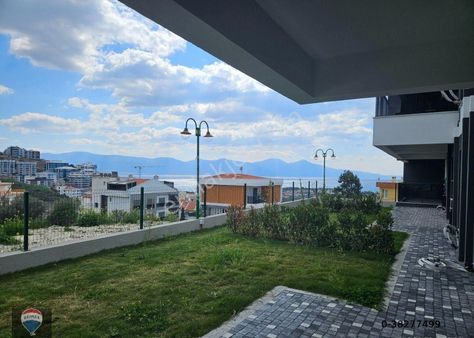 Satılık Müstakıl Bahçelı Denız Manzaralı 1 Oda 1 Salon Sıfır Daıre...