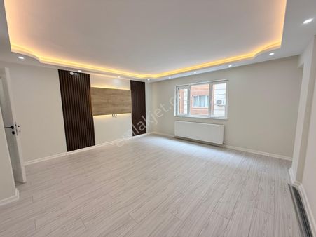 Emlak Center'dan Tevfikiye Mah Satılık 3+1 Ful Lüks Daire