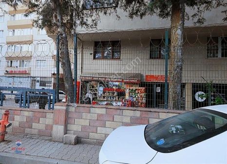 Tavukçu Yolu Caddesinde Durak Önü 3+1 Site İçi Arakat