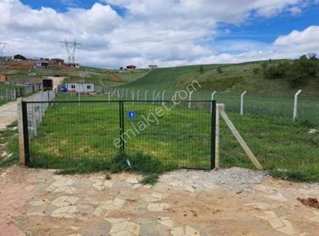 Akyurt Karacalar Mahallesinde 332m² Satılık Fırsat Hobi Bahçesi