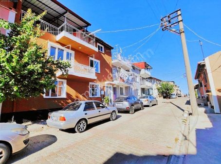 Olucak Mahallesinde 3 Katlı Mustakıl Ev