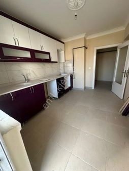 Sincan Tandoğan 3 + 1 Satılık Birinci Kat Kelepir Sekiz Yıllık Daire