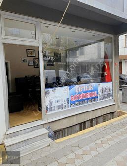 Sultangazi P Caddesi Üzerinde Yatırımlık 30 M² Satılık Dükkan
