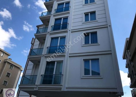 Çanakkale Caddesinde Satılık İskanlı Katta Tek Fırsat 2+1 Daire