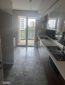 Blackstone'dan Kartal Referans Kordonboyu Sıfır 3+1 Satılık