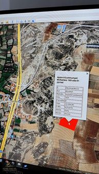 Azak Emlak'tan Ayazini Köyünde 12.500 M2 Yatırımlık Fırsat