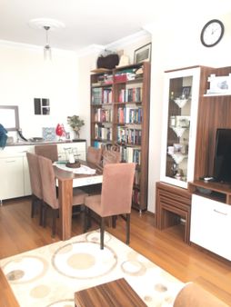 Kocamustafapaşa Sümbülefendi Mahallesinde Masrafsız Satılık Arakat 2+1 Daire