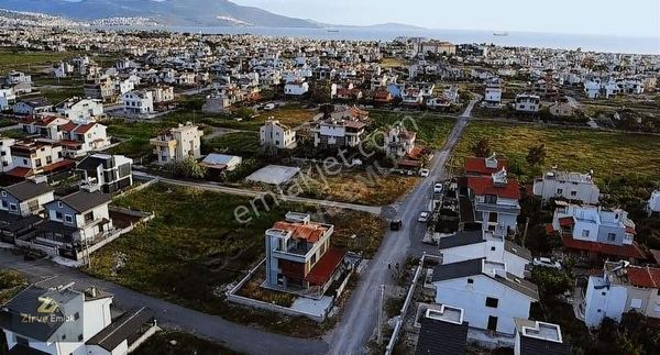 Danıştayda Köşe Başı 680 M2 İkiz Villa Arsası
