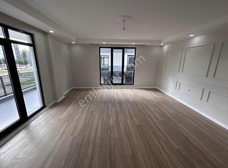 Global'den 3+1 Lüks Sitede Arakat Ön Cephe Satılık Daire