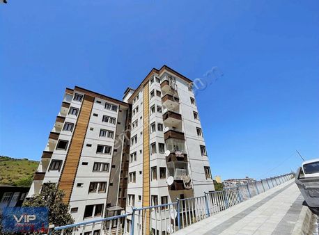 1 Nolu Beşirli Mahallesi Öztepe Sitesi'nde Satılık 3+1 Daire
