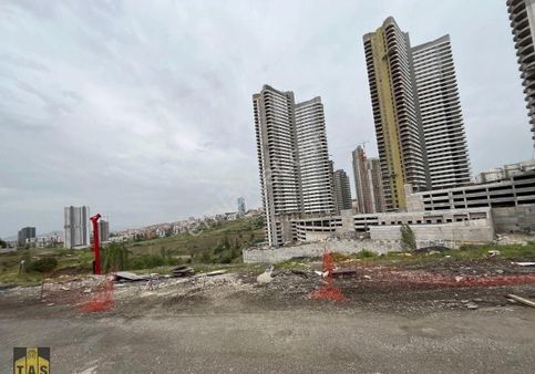 İlker 794 Cadde 4+1 Vadide Satılık Dubleks