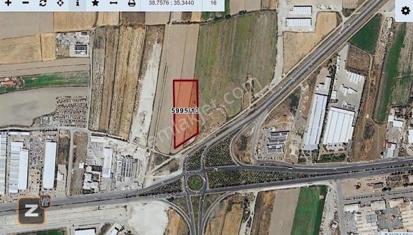 Anbar Da Satılık 1095 M2 Ticari Arsa Zirve Vip Gayrimenkul Den