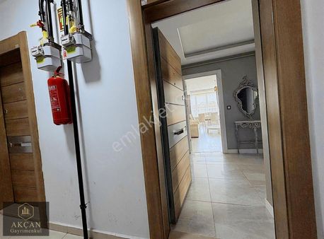 Akçandan Zeki Yapı Referansta Satılık 3+1 Daire