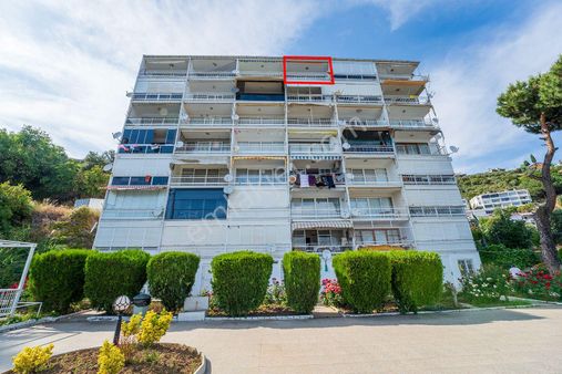 C21 Cius; Site 49'da Muhteşem Manzaralı 2+1 Plajlı Satılık Daire