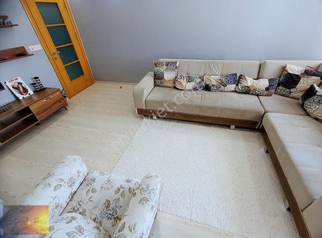 Eyüpsultan Akşemsettinde Satılık 3+1 Ebeveyn Banyolu Dubleks Dai