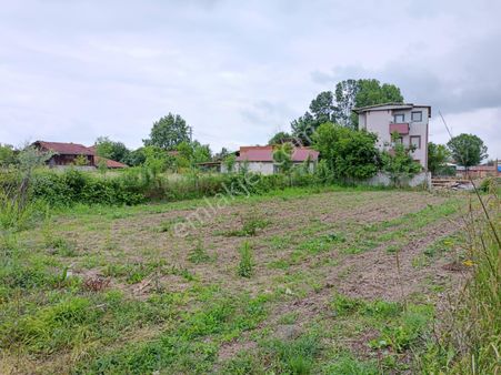 Sakarya Erenler Bekirpaşa'da 638 M2 Satılık Arsa