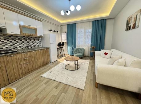 *mirden Kampüs Karşısı Ful Sıfır Eşyalı D.gazlı Fırsat 1+1daire*