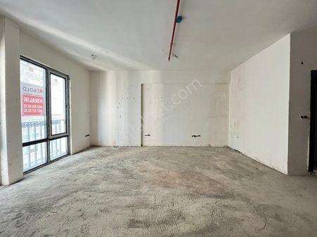 Ünye Belediye İş Merkezin De Satılık Ofis..!