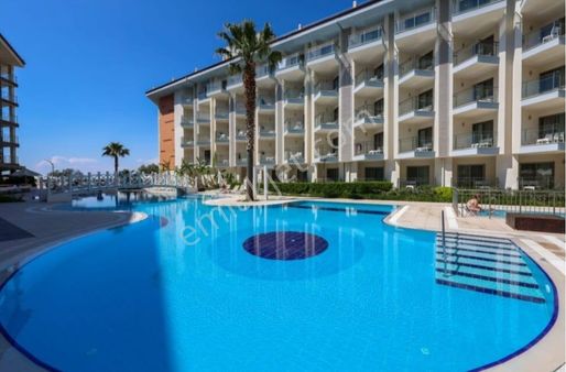 Kuşadası Ramada Otel Suit Oda