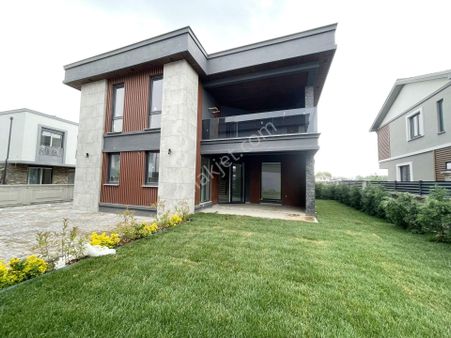 Metsa'dan Satılık 5+1 Lüks Tekil Villa