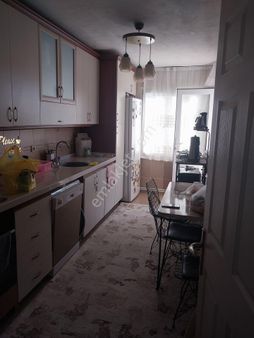 Satılık Daire 3+1 125 Mz Ara Kat Doğalgzalı Site İçinde