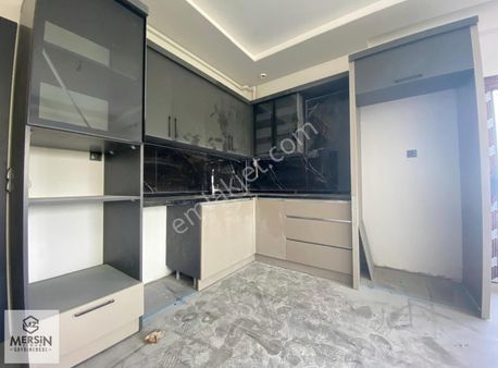 Premium Proje'de Harika Konumlu Havuzlu Site İçi Satılık 2+1