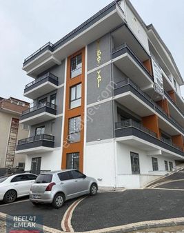 Kocaeli Başiskele Yuvacık Yeşilyurtta Satılık 3+1 Asansörlü Lüks Bahçe Dubleks