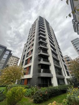 Erenköy Sahilde Ihlamur Terrace'da Satılık 3+1 Lüks Daire