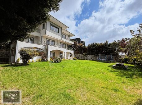 Acarkent Sitesi Kiralık Müstakil C Tipi Villa