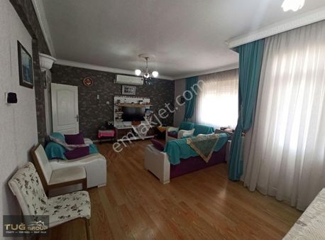 Barış Mah.de 150 M² Güney Cephe 3+1 Arakatta Satılık Daire