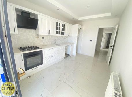Emlak Center'dan 2+1 K.mutfak Site İçinde Otoparklı Sıfır Daire