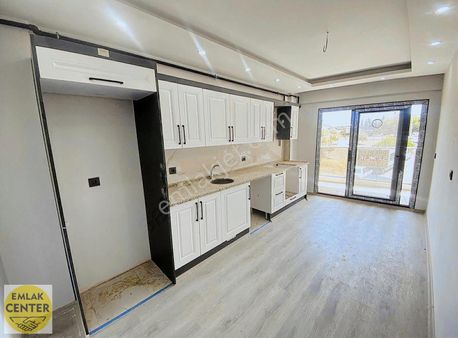 Emlak Center'dan Muradiye'de 2+1 Arakat Satılık Sıfır Daire