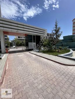 Selçuklu Binevler Konutlarında 3.5+1 Site İçerisi Satılık Daire