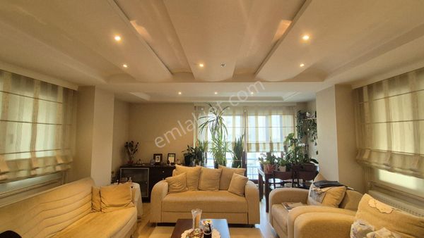 Üsküdar Kısıklı Köşe Önü Açık 3+1 Satılık Daire Enta Emlak