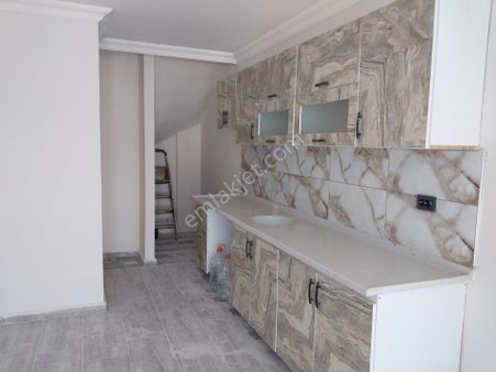 Acil Satılık Yazlık Dubleks Daire Aliağa Doğa Manzaralı