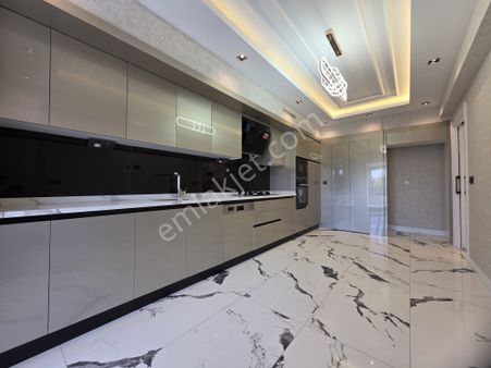 Yazır Beyhekim Göbeğinde Satılık Lüx 4+1 Daireler