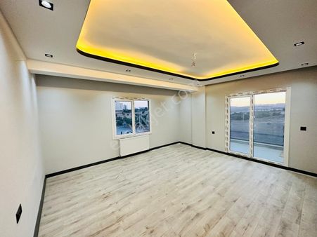 Dinç Emlaktan Satılık Ultra Lüks 3+1 Daire