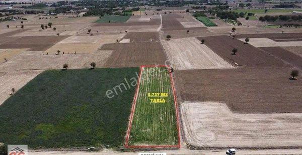 Korkuteli Çomaklı Mah. 3.727 M2 Resmi Yolu Var