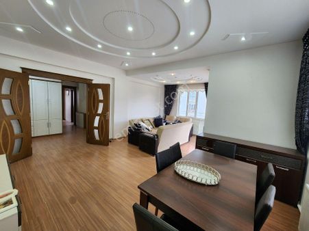 Bayar Gayrimenkulden Yenibeşevler 4+1 Cadde Üstü Mükemmel Konum