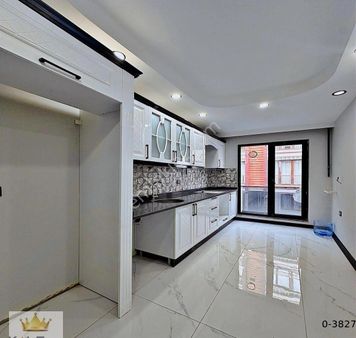 Metrobüse Yakın Krediye Uygun Yüksek Kiralı 2+1 Satılık Daire