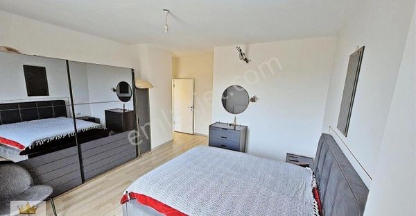 Acil Satılık 3+1 Bahçeşehir 1.kısım Lüks Daire