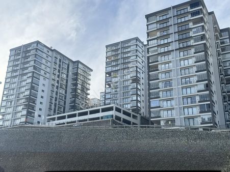 Trabzon Yomra Kaşüstü Mahallesi Homeks Life 4+1 Satılık Konut