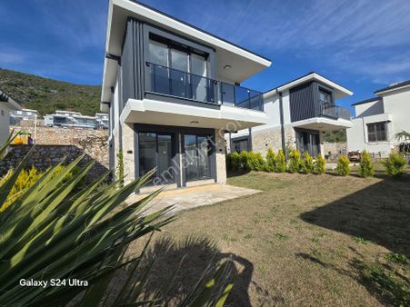 Didim Akbük'de Emsalsiz Fiyata Acil Satılık Villa