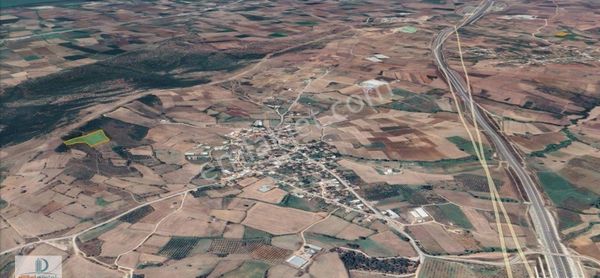 Dijitalemlak'tan Karacabey Canbaz'da Kentsel Gelişim Alanında Köye Yakın Manzaralı Satılık 9.450 M2