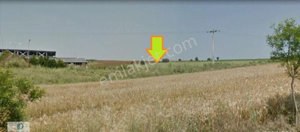Bandırma Yolunda Fevzipaşa'da 30 Dönüm Satılık Kıymetli Arazi.