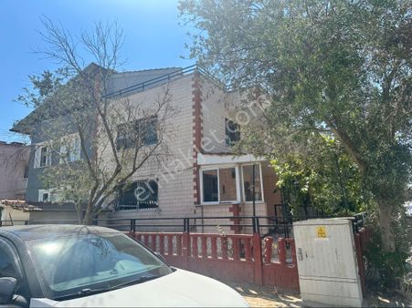 Beyazevler’de Satılık Triblex