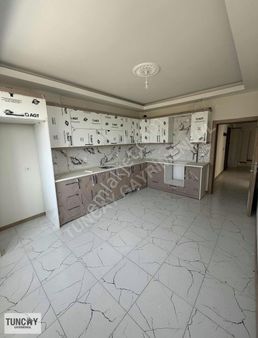 Tuncay'dan Satılık Garajlı 3+1 Sıfır Daire