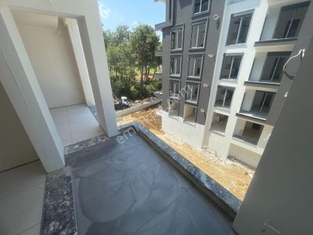 Kavaklı Mah Yeni Proje Site İçi 1+1 Satılık Daire