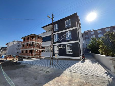 Gözaydın Emlak'tan Satılık Lüks 2+1 Daire